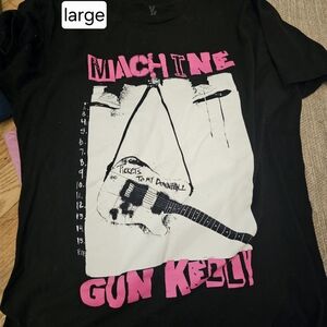 Spencer's Black and Pink Graphic Tee